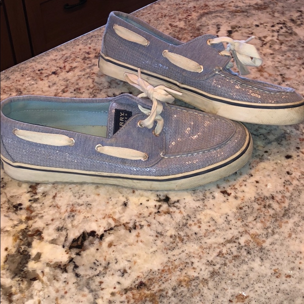 blue sperry boat shoes
